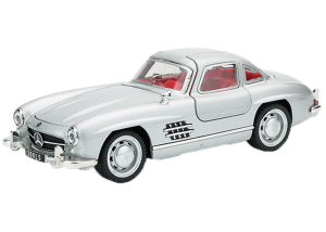 MERCEDEZ BENZ 300SL Die Cast Car - Image 4